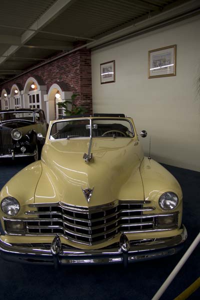 Cadillac series 62 front bumper picture