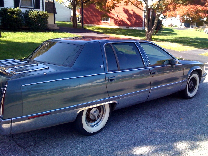 1994 Cadillac Fleetwood Pictures