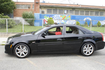 Cadillac on Close Up Pictures Of Lamont S 2005 Cadillac Cts V Enjoy The Pictures