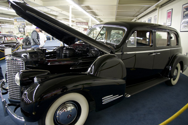 Picture of a 1938 Cadillac