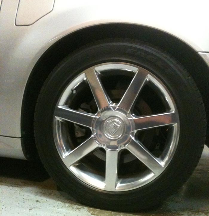 Cadillac XLR wheels