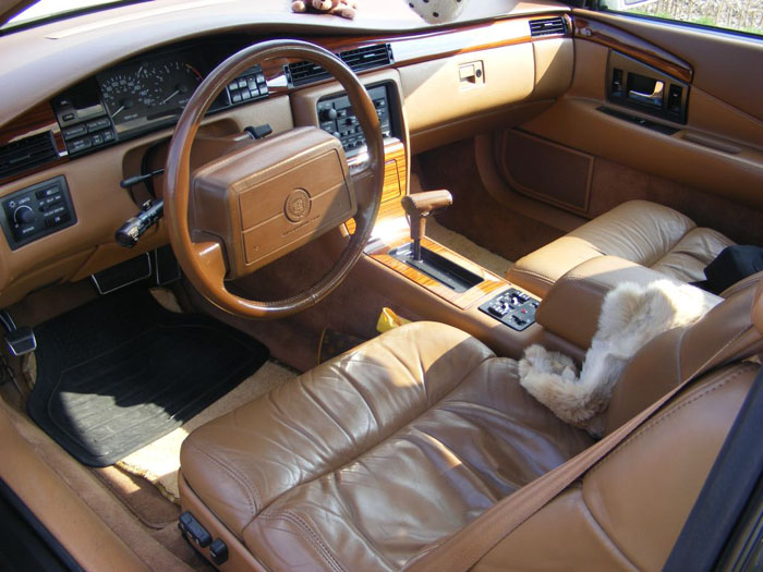 Caddy ETC interior